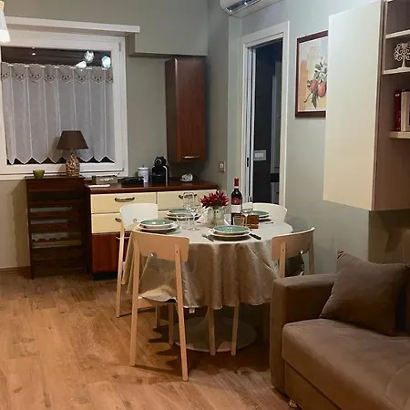 Frank Host Roma Lux , Metro A A 50 M, Simple Check-In Con Codice A Qualsiasi Orario Apartment Exterior photo