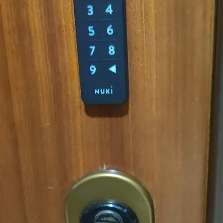 Frank Host Roma Lux , Metro A A 50 M, Simple Check-In Con Codice A Qualsiasi Orario Apartment Exterior photo